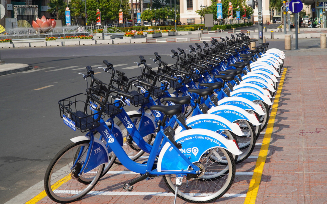 Xe đạp công cộng. Ảnh: Gia Minh A1-1660-1685002174.jpg