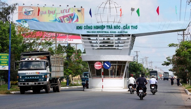 Thuê xe 7 chỗ đi Ô Môn, Cần Thơ