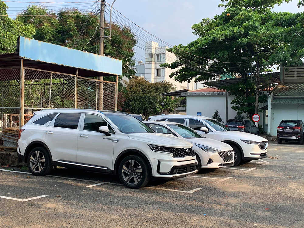 thuê xe 7 chỗ có tài xế