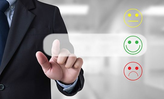 khách hàng đánh giá cao về sự chuyên nghiệp của dịch vụ xe hamy travel